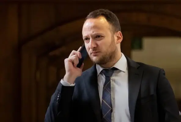Diputado Guzmán acusó negligencia del alcalde de Curicó en administración del Parque Cerro Carlos Condell