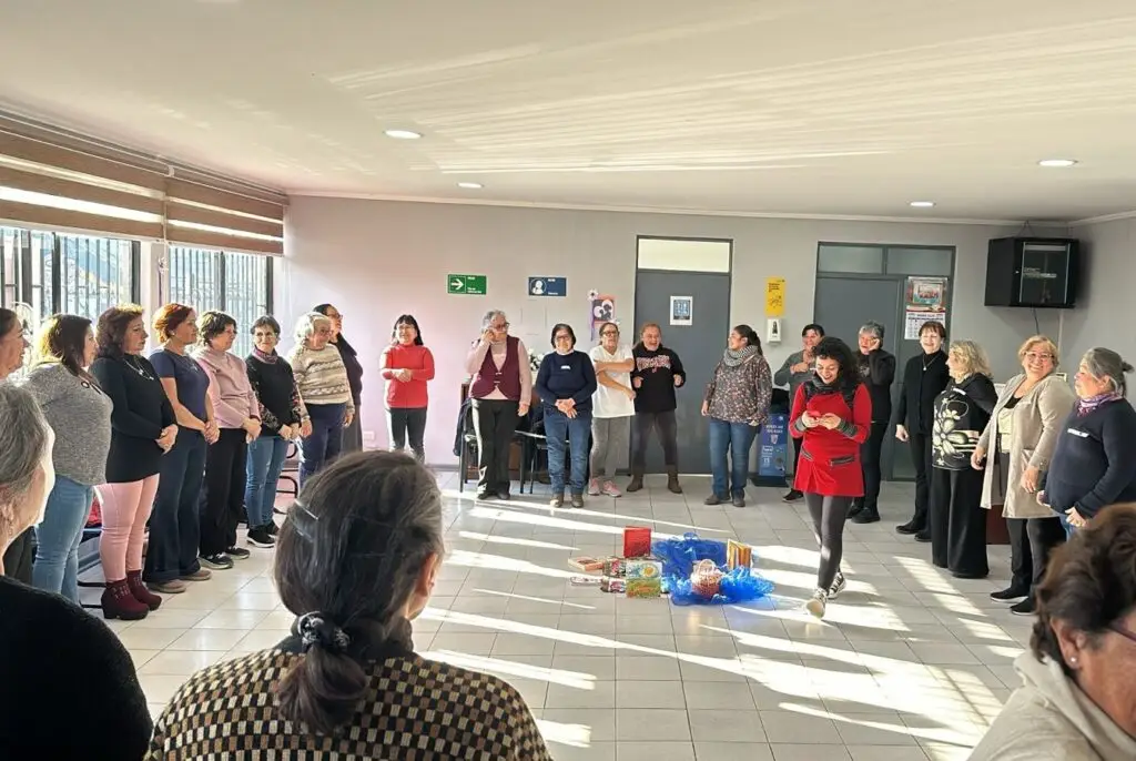Municipio de Curicó realizará jornada de autocuidado y reflexión para mamás de la comuna