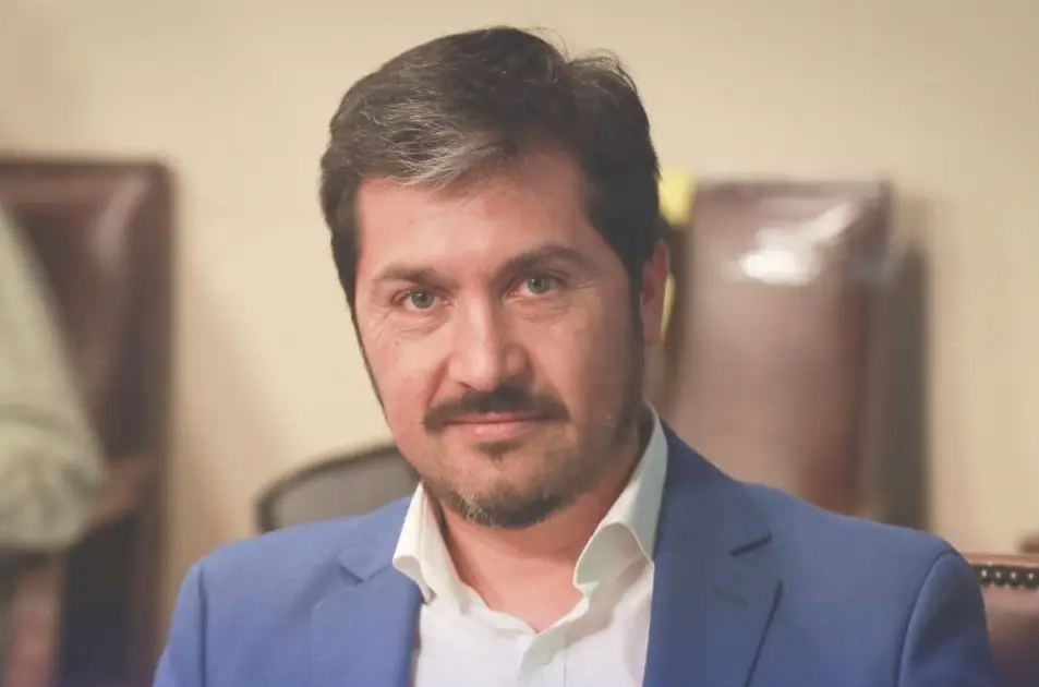 Diputado Rey llamó a Obras Municipales de Curicó a reevaluar situación de Condominio Cumbres