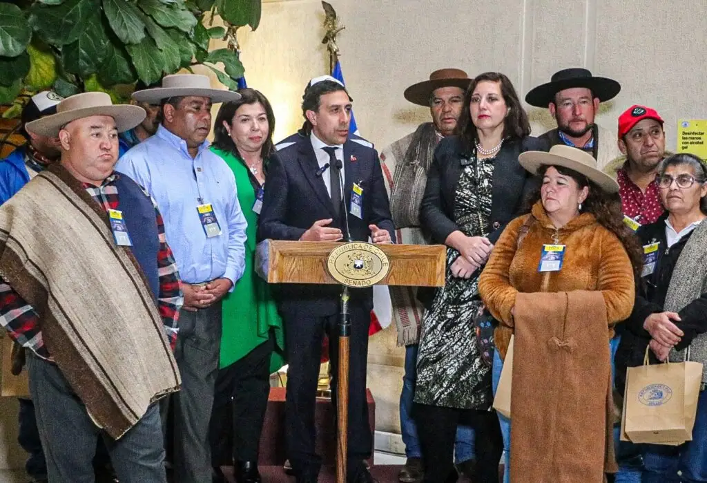 Presentan proyecto de ley para establecer el Día Nacional del Arriero