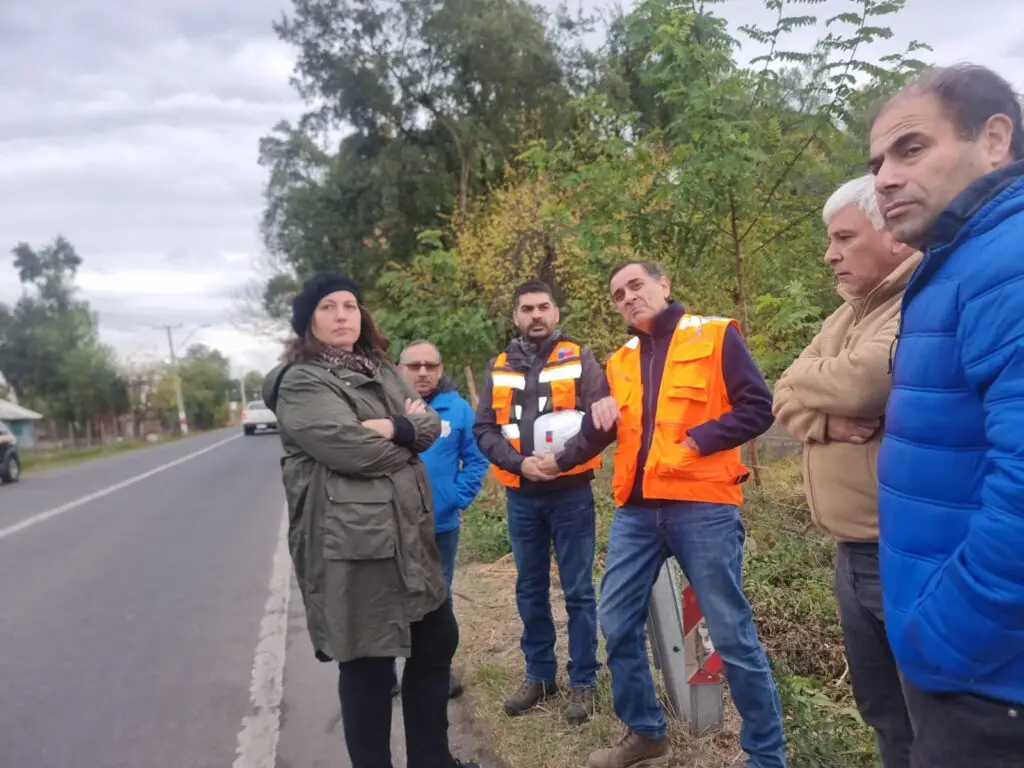 Autoridades analizaron medidas para evitar accidentes en la “curva de la muerte” del sector Las Acacias de Sarmiento