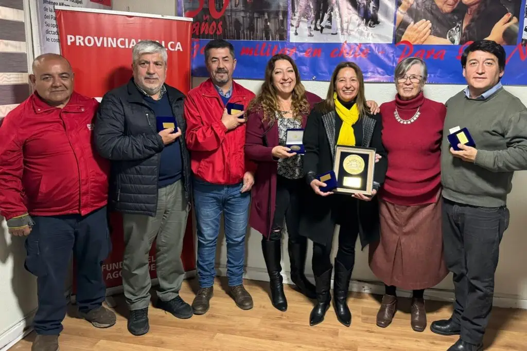 Diputada Bulnes rindió homenaje a la CUT Provincial de Talca en el Día del Trabajador
