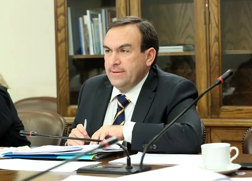 Diputado Donoso y directora de Junaeb fiscalizarán colegios por entrega deficiente de raciones alimentarias