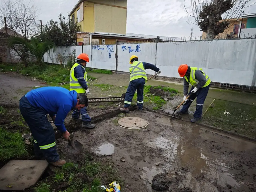 Municipio curicano activa operativo de emergencia ante sistema frontal