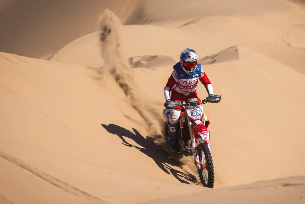 López e Israel están 4° en la General del Desafío del Desierto