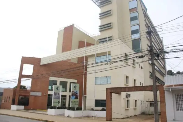 Alcalde no pondrá en tabla compra de edificio La Araucana manifestando "politización y desinformación"