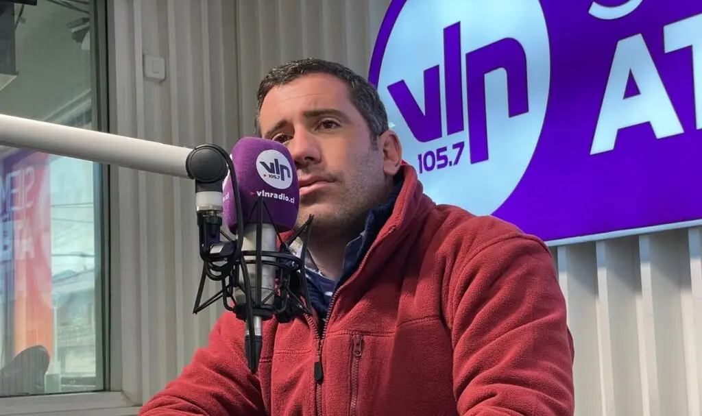 Diputado Moreno critica a exseremi de OO.PP comparando su gestión con la reconstrucción del 27F