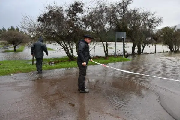 Alcalde valoró trabajo de equipos municipales por inundaciones en Sagrada Familia