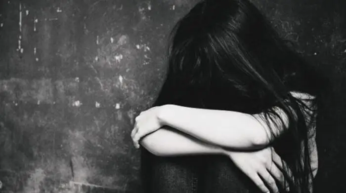 Tribunal de Licantén cerró investigación contra paradocente de colegio de Hualañé formalizado por abuso sexual a menor
