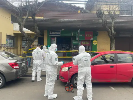 Dueño de local repele asalto a balazos y mata a un cliente en San Carlos