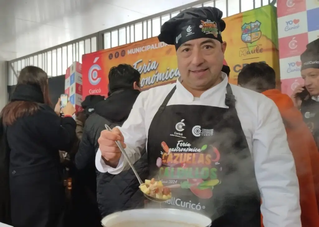 Municipio de Curicó realizó lanzamiento de la novena Feria Gastronómica de Cazuelas y Caldillos