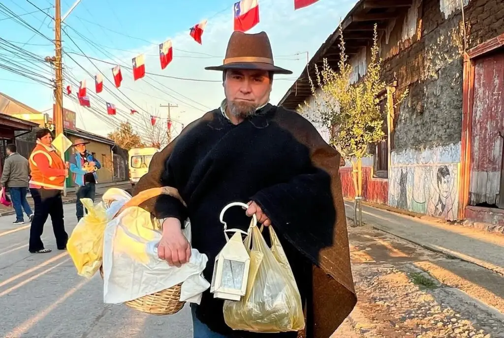 Vendedor de motemei denunció que fue expulsado de la Feria de Cazuelas y Caldillos de Curicó