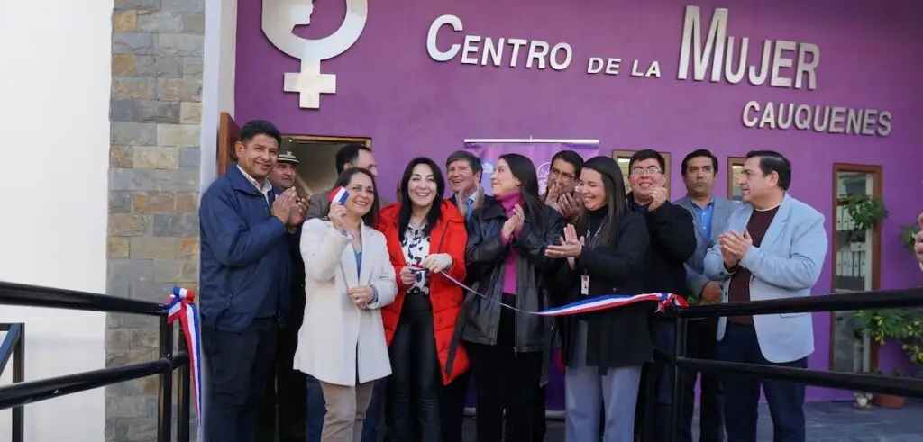 Ponen en funcionamiento nuevo centro de la mujer en Cauquenes