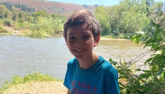 Familia denuncia negligencia médica que afectó a su hijo de 8 años en el Hospital de Talca