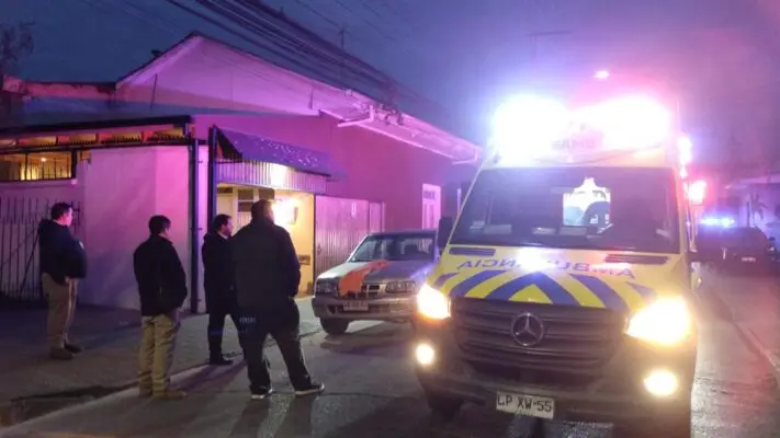 Explosión de cañería de gas deja dos trabajadores heridos en Curicó