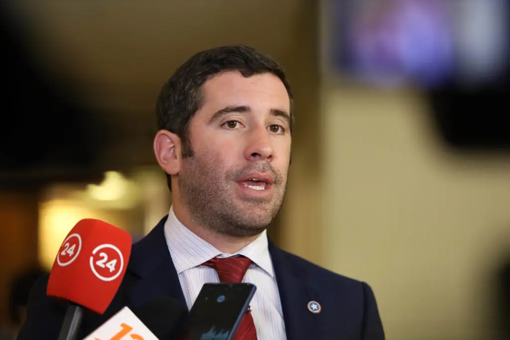 Diputado Moreno ofició a municipio de Teno por problemas de alcantarillado en Morza