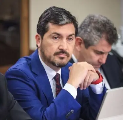 Diputado Hugo Rey ofició al Mineduc por Encuesta de Vulnerabilidad de JUNAEB