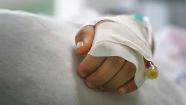Lactante de un año termina en urgencias por intoxicación con cocaína en Buín