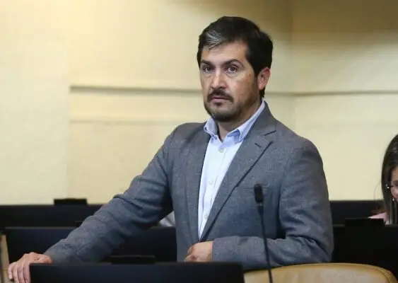 Diputado Hugo Rey exigió acciones para agilizar soluciones de vivienda en sectores rurales