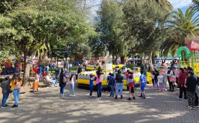 Municipio de Hualañé celebró Fiesta de la Niñez con juegos y shows en vivo