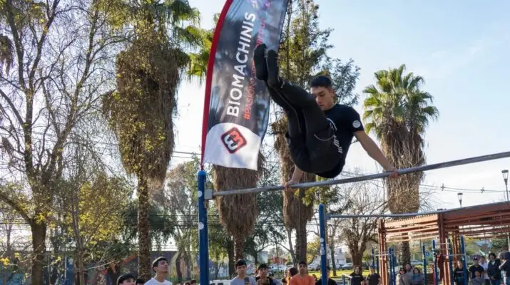 Cristián Fernández y Mario Rojas aseguraron un lugar en la "Batalla del Infinito"