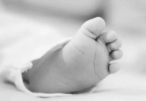 Investigan muerte de lactante que ingresó sin signos vitales al Hospital de Curepto