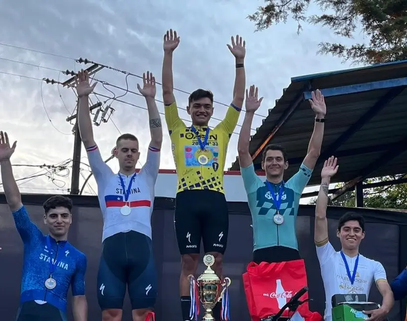 Héctor Quintana fue el ganador de la Open de Ciclismo 2024 en Curicó