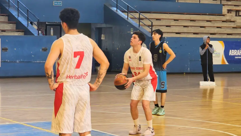 Liceo Curicó vuelve a la liga nacional de básquetbol