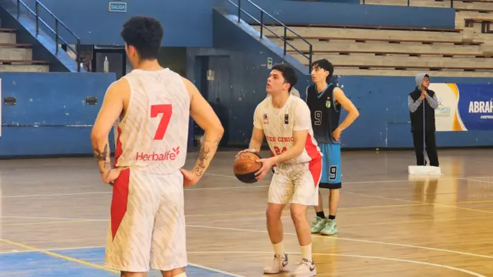Liceo Curicó vuelve a la liga nacional de básquetbol