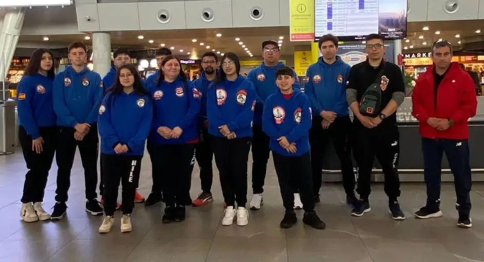Karatecas curicanos viajaron al mundial de la disciplina en Buenos Aires