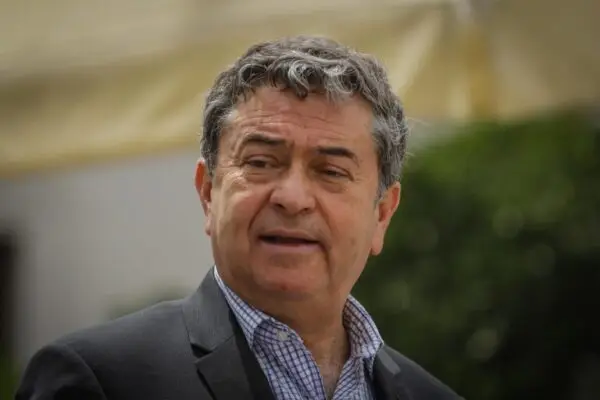 Senador Coloma ante posible renuncia de gobernadora para ir por un cupo parlamentario: “Me parecería impresentable”
