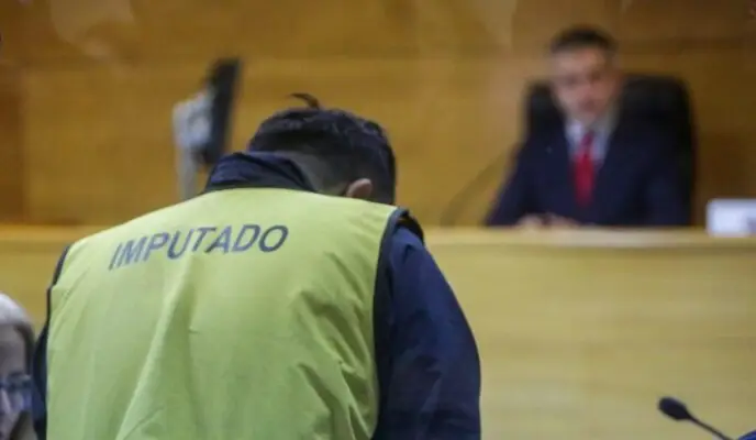 Profesor de Parral que abusó de menores en colegio quedó en prisión preventiva