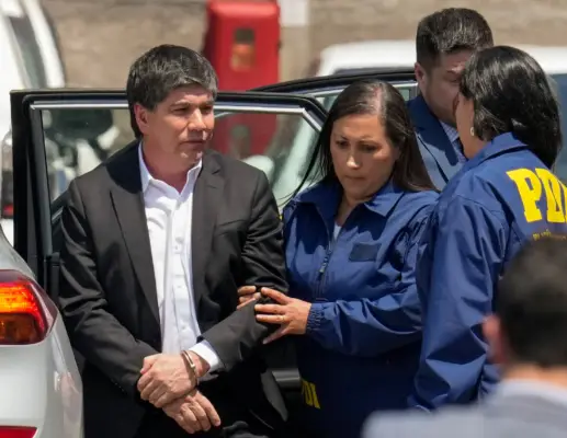 Exsubsecretario Manuel Monsalve es formalizado por delitos sexuales