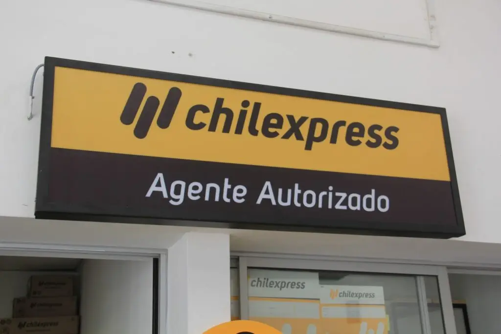 PDI logró detención de segundo implicado en robo a sucursal de Chilexpress en Curicó