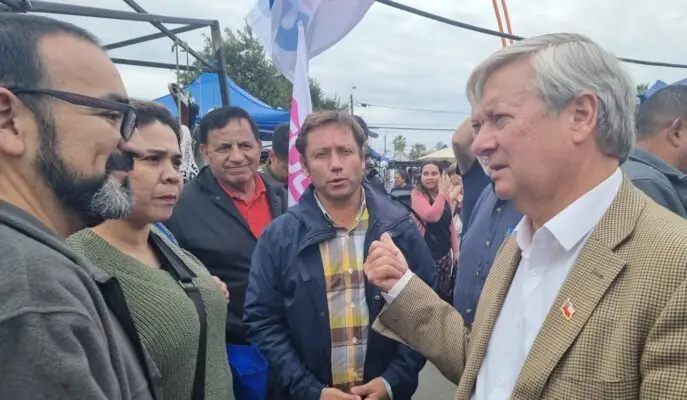Álvarez-Salamanca centraliza últimos días de campaña en la provincia de Curicó 