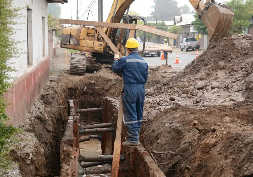 Avanza proyecto para construir alcantarillado del sector Quechereguas Norte en Molina