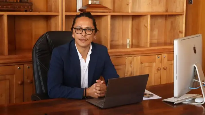 Concejal Cristian Martínez fue elegido como alcalde de Molina hasta el 5 de diciembre