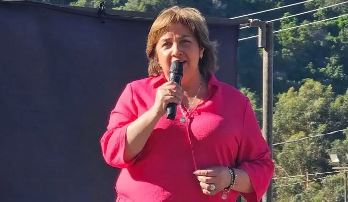 Teno decreta duelo comunal por femicidio y alcaldesa exige activación de protocolos