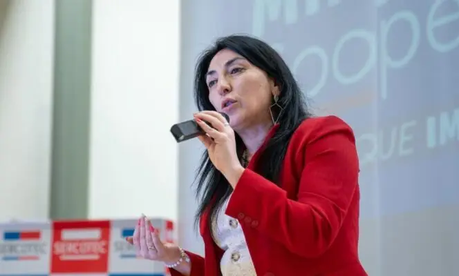 Cristina Bravo asume cargo en el Instituto de Previsión Social