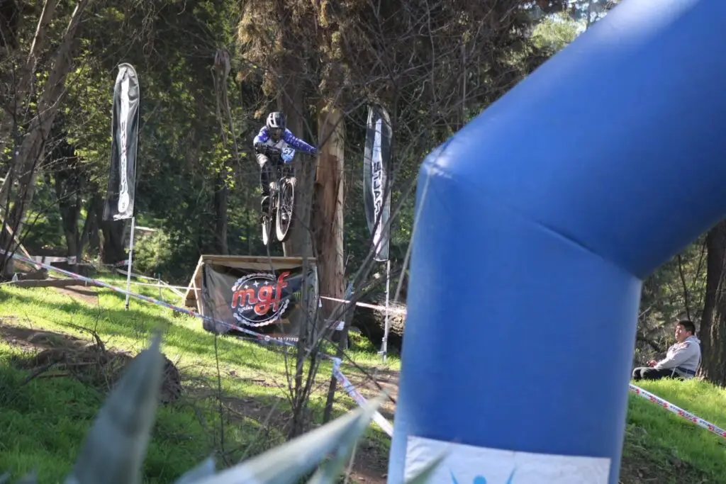 Este domingo se desarrollará la Copa DH Trail Grip MTB  en el Cerro Condell 