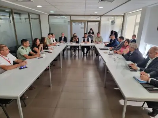 Mesa de seguridad reunió a autoridades comunales y entidades en la delegación presidencial
