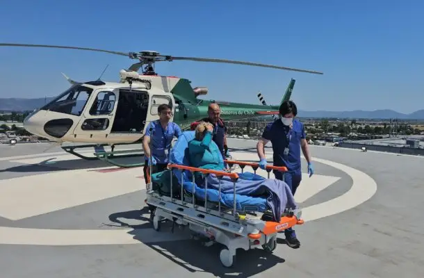 Carabineros realizó rescate aéreo de mujer aislada en la cordillera de Molina