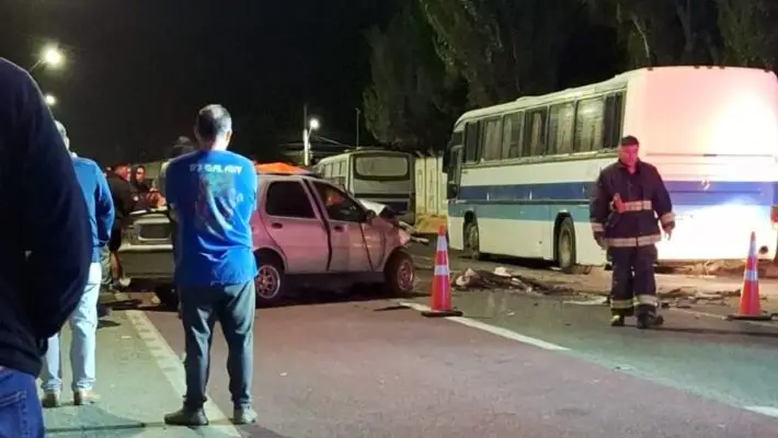 Joven conductor muere en colisión frontal en Hualañé