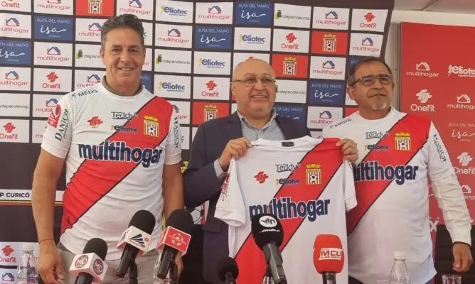 Curicó Unido comienza una nueva etapa en lo deportivo y administrativo