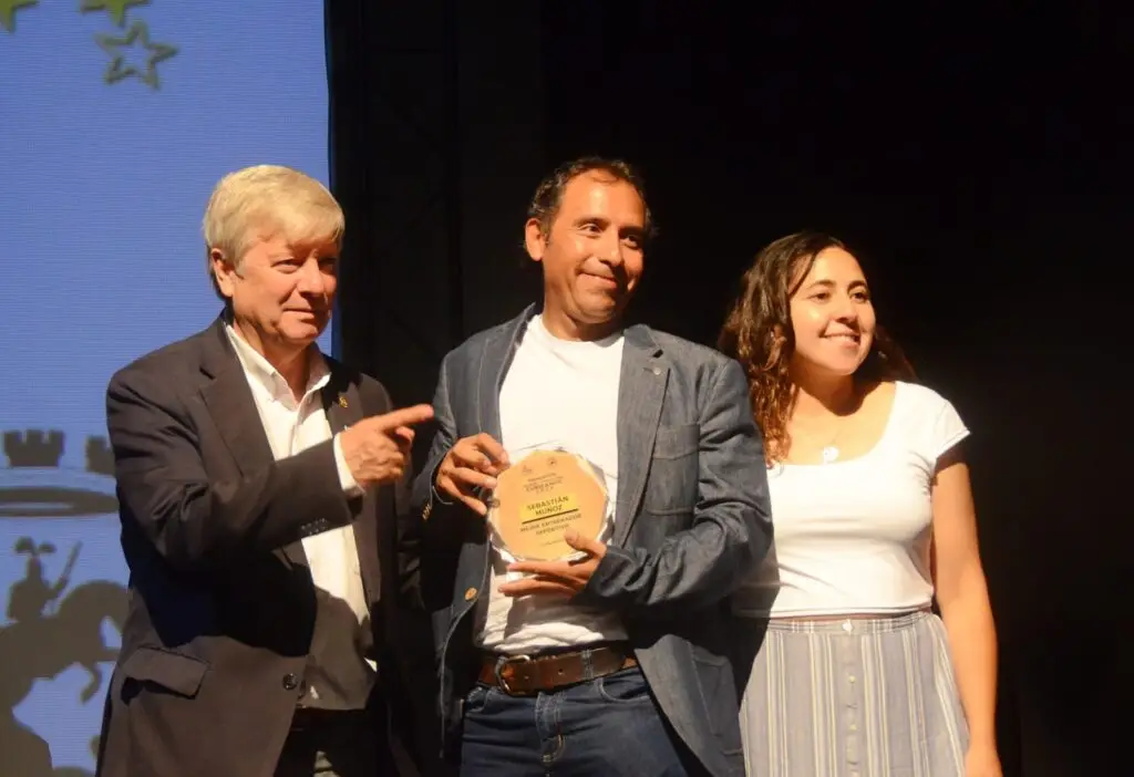 Sebastián Muñoz también fue distinguido como Mejor Entrenador de 2024