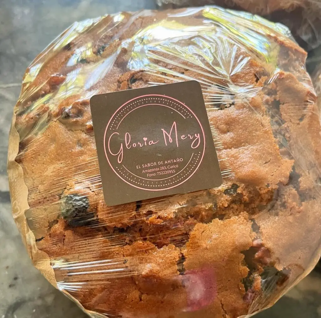 Pastelería Gloria Mery de Curicó logró segundo lugar nacional en concurso del Mejor Pan de Pascua 2024