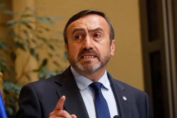 Diputado Pulgar: Tribunal revierte la prisión preventiva y Fiscalía lleva decisión a la Corte