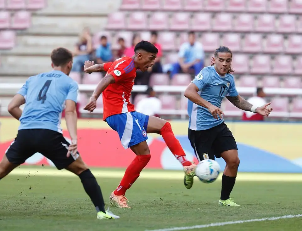 Chile cae en los descuentos ante Uruguay en el Sudamericano Sub 20