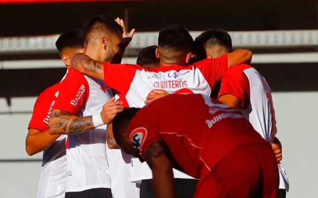 Curicó Unido cierra su plantel independiente al caso Yerko Leiva