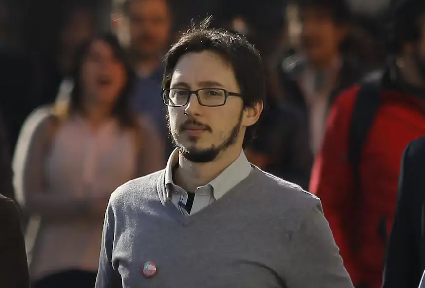 Presidente Boric nombró a periodista Francisco Figueroa como nuevo ministro de Bienes Nacionales